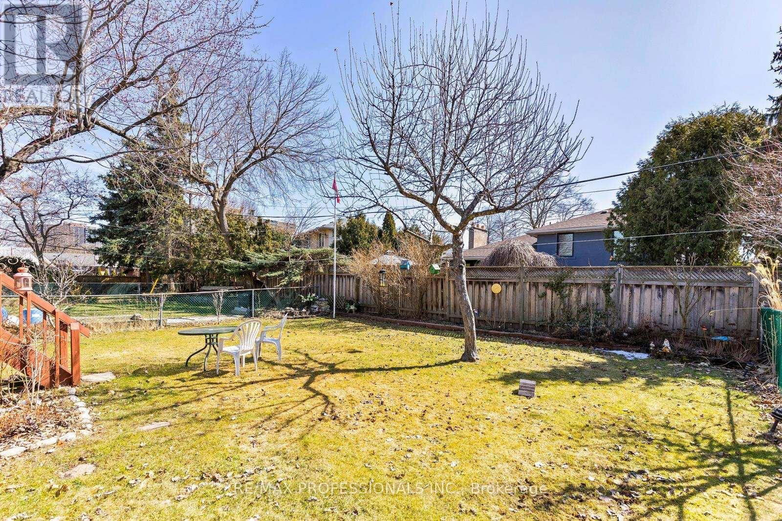 59 WARESIDE ROAD Image 32