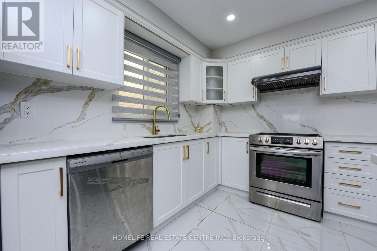 48 DAFOE CRESCENT Image 13