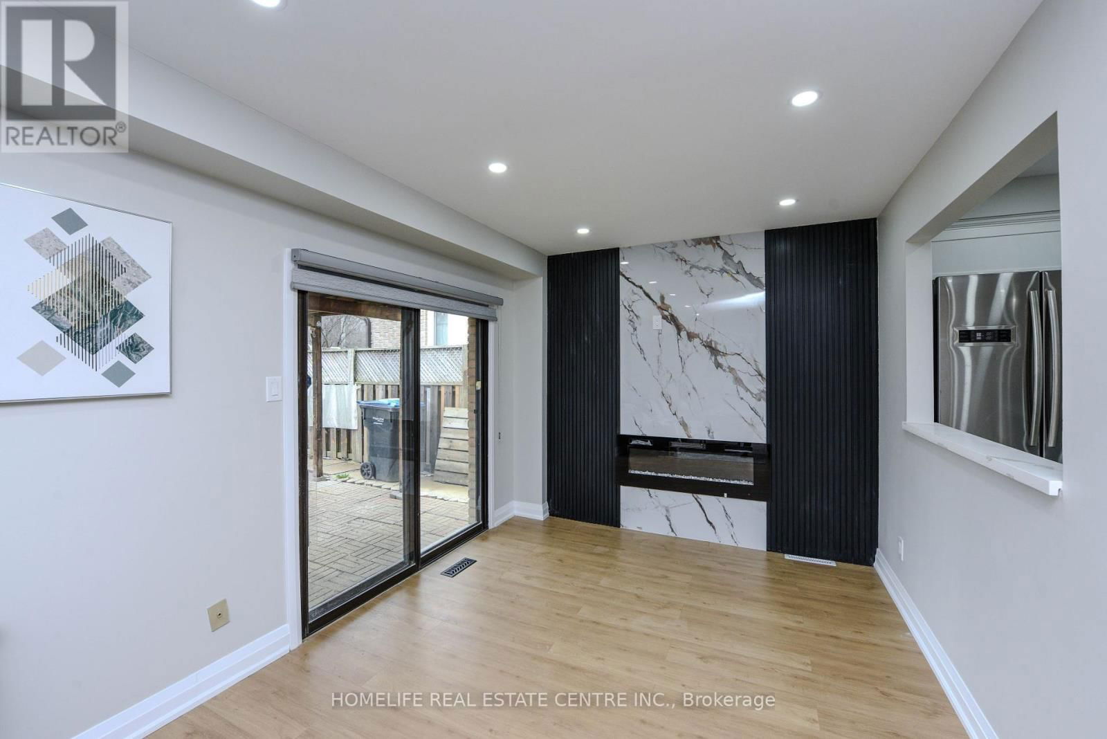 48 DAFOE CRESCENT Image 15
