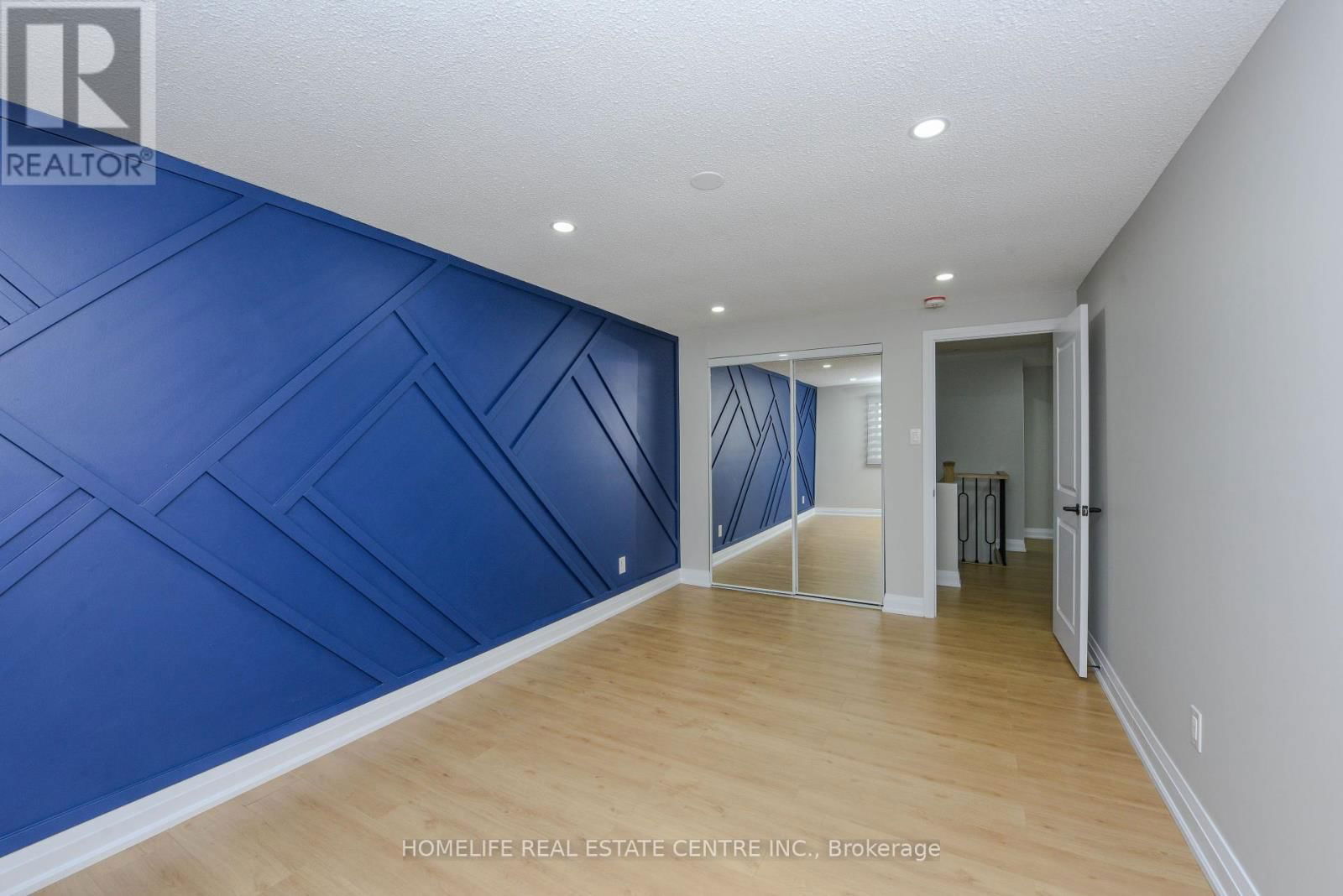 48 DAFOE CRESCENT Image 21