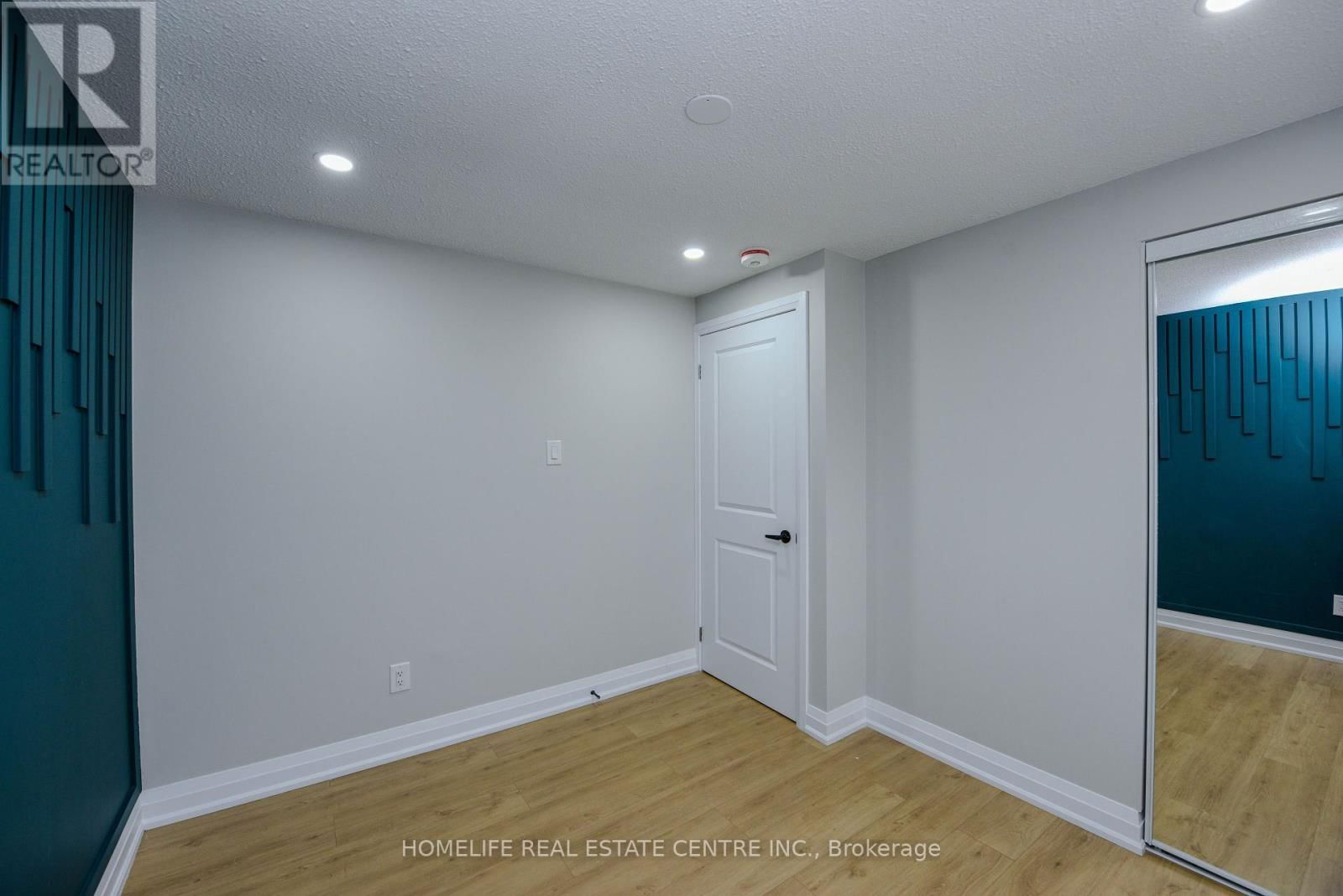 48 DAFOE CRESCENT Image 28
