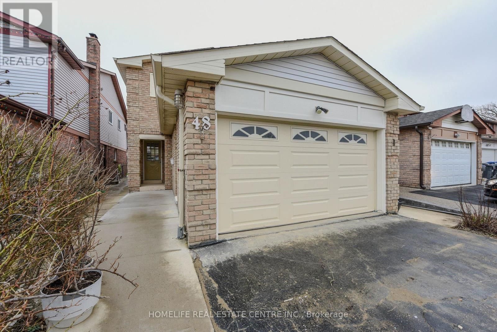 48 DAFOE CRESCENT Image 3