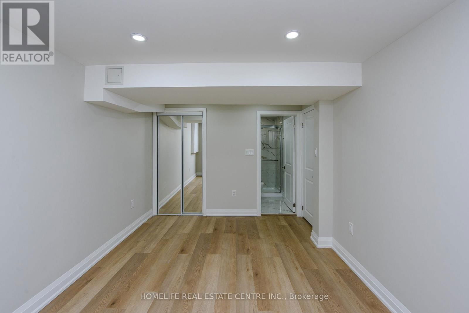 48 DAFOE CRESCENT Image 36