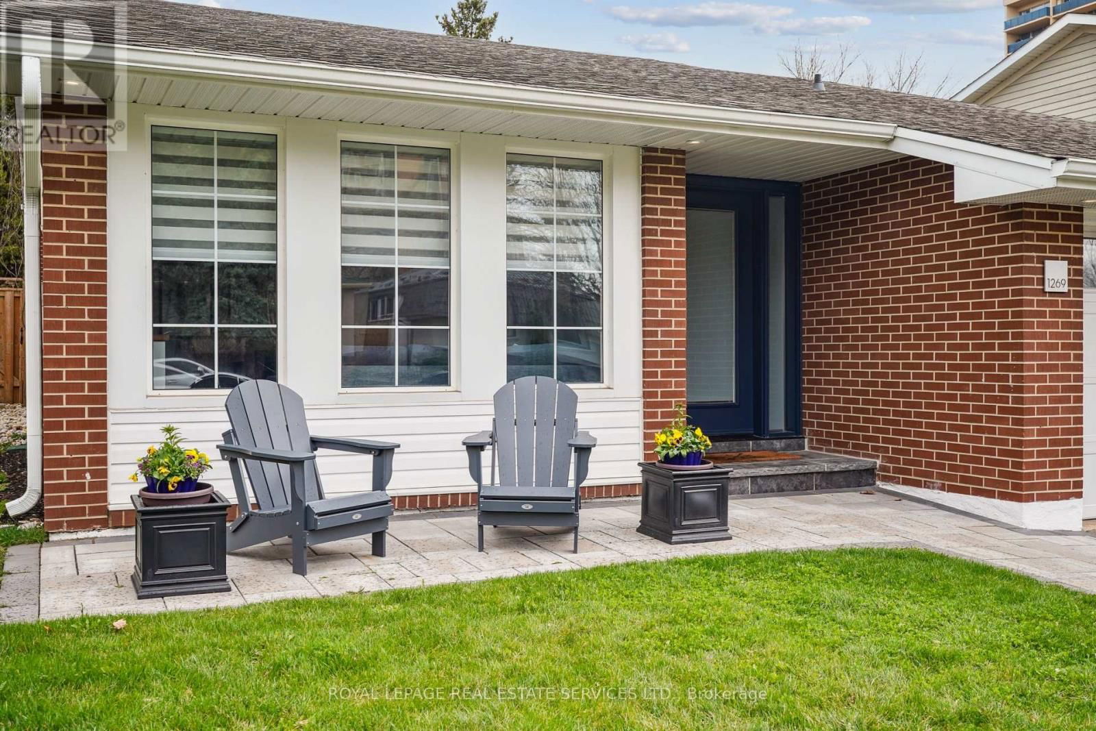 1269 FOREST HILL Image 2