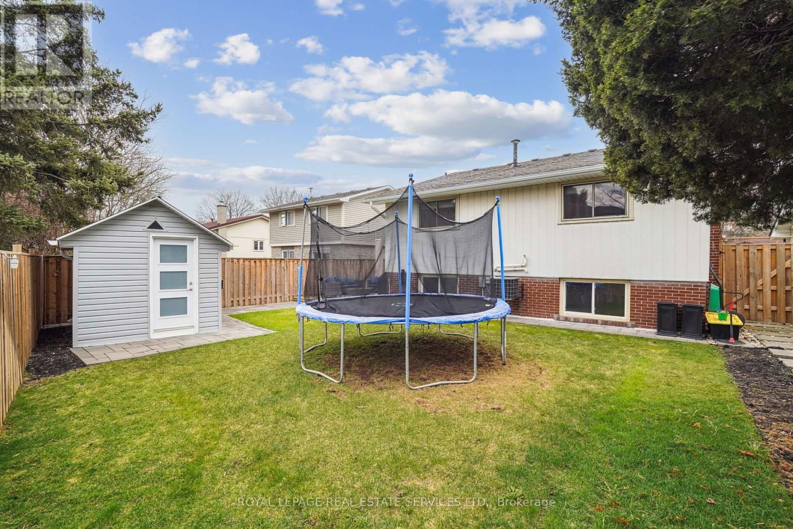 1269 FOREST HILL Image 26