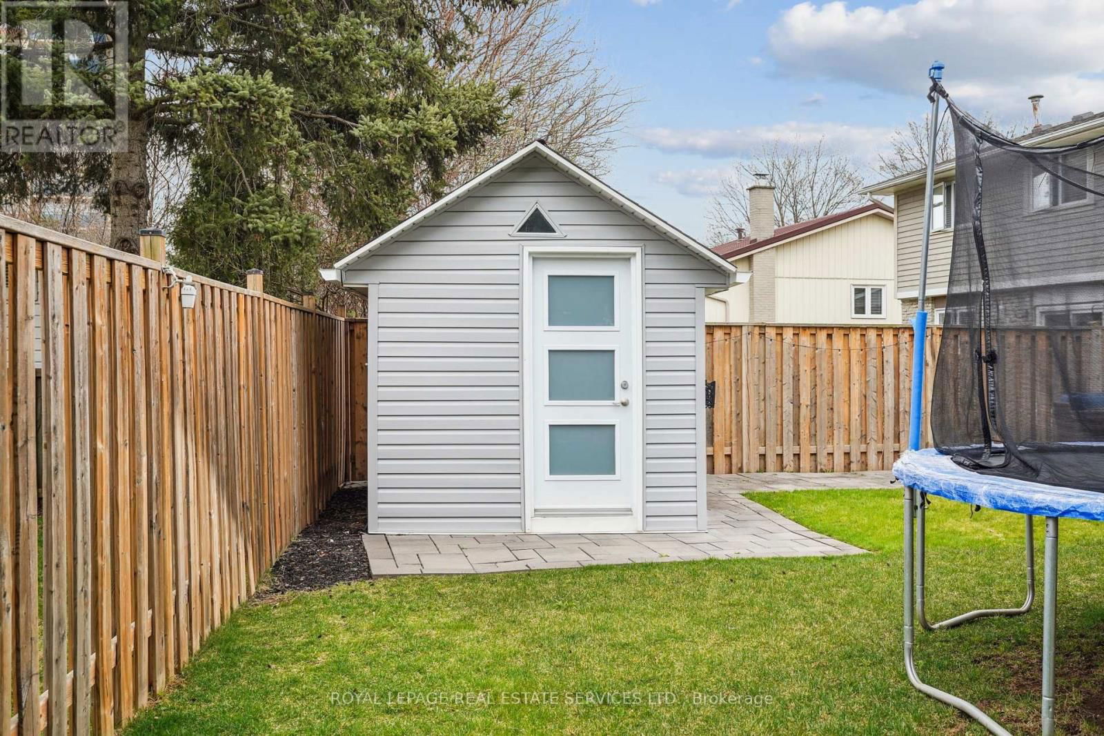 1269 FOREST HILL Image 30