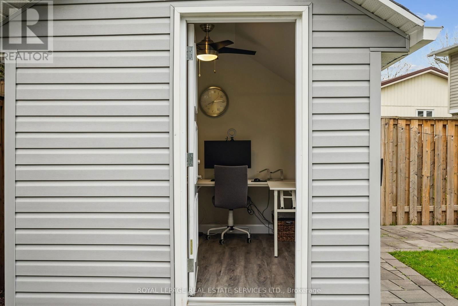 1269 FOREST HILL Image 31