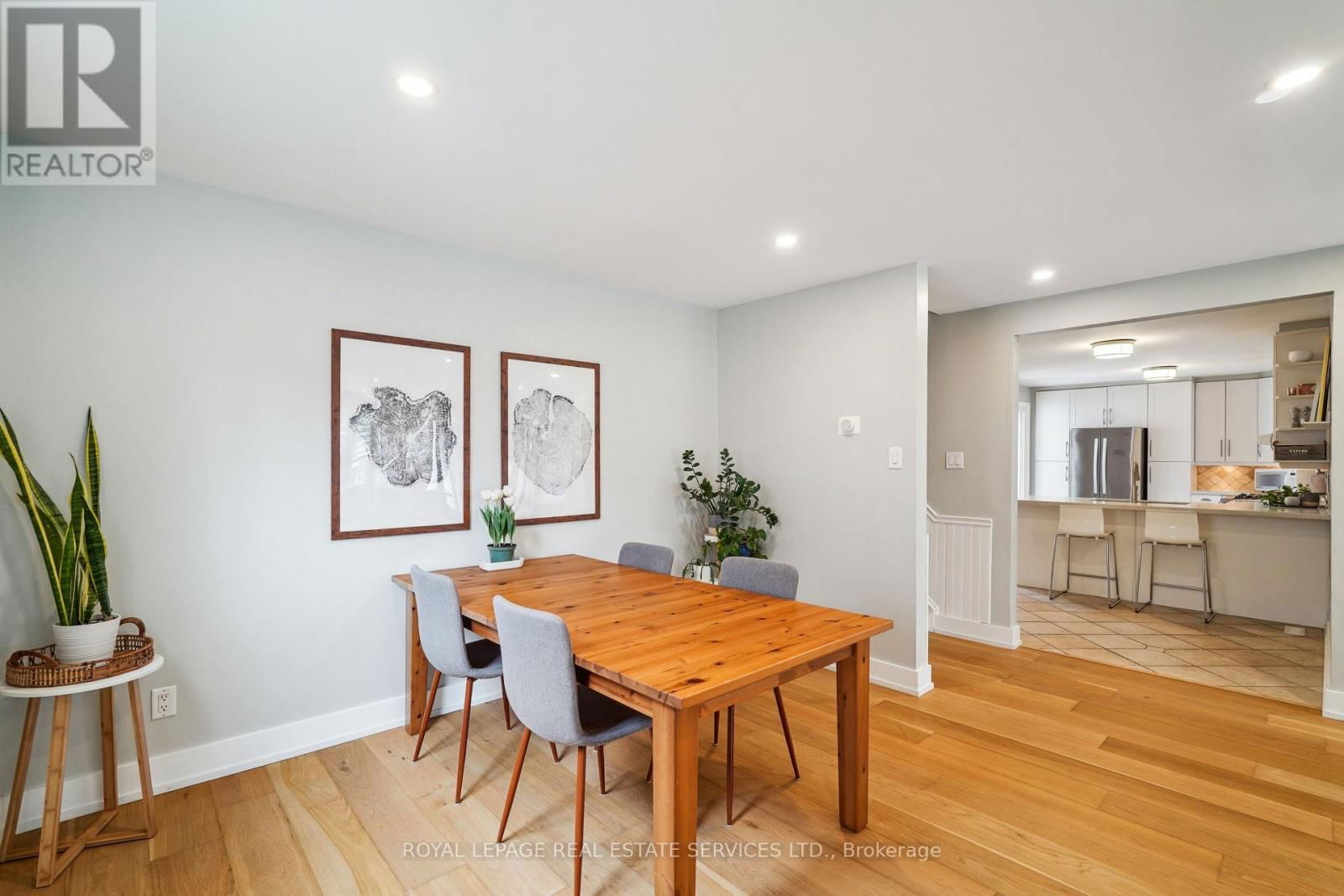 1269 FOREST HILL Image 7