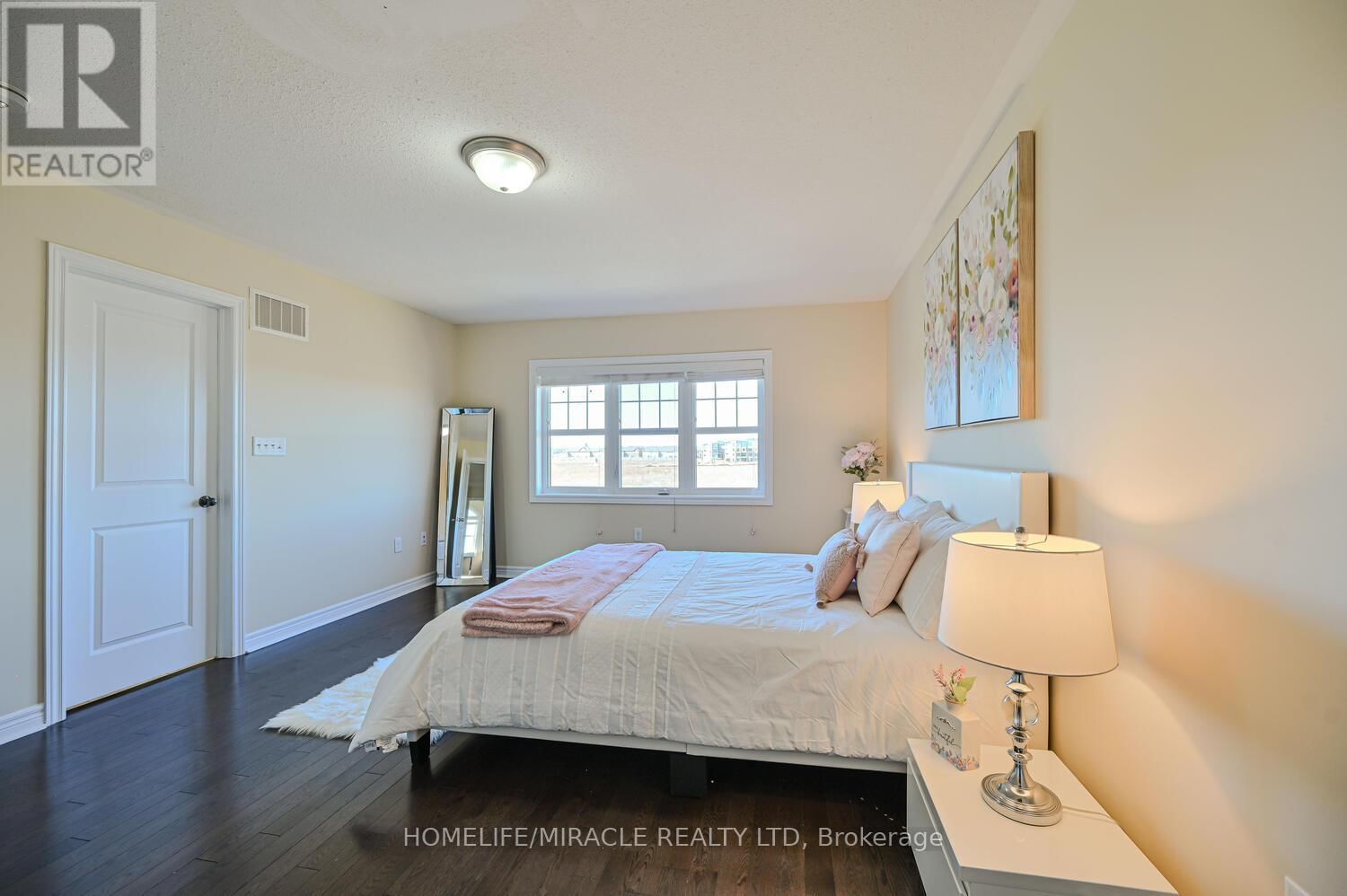 26 HOGAN MANOR DRIVE Image 30