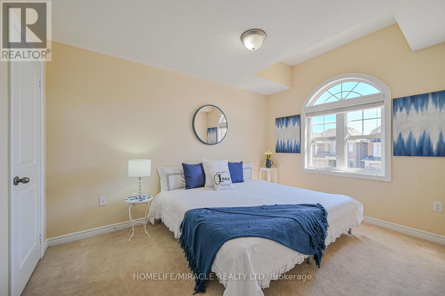 26 HOGAN MANOR DRIVE Image 37