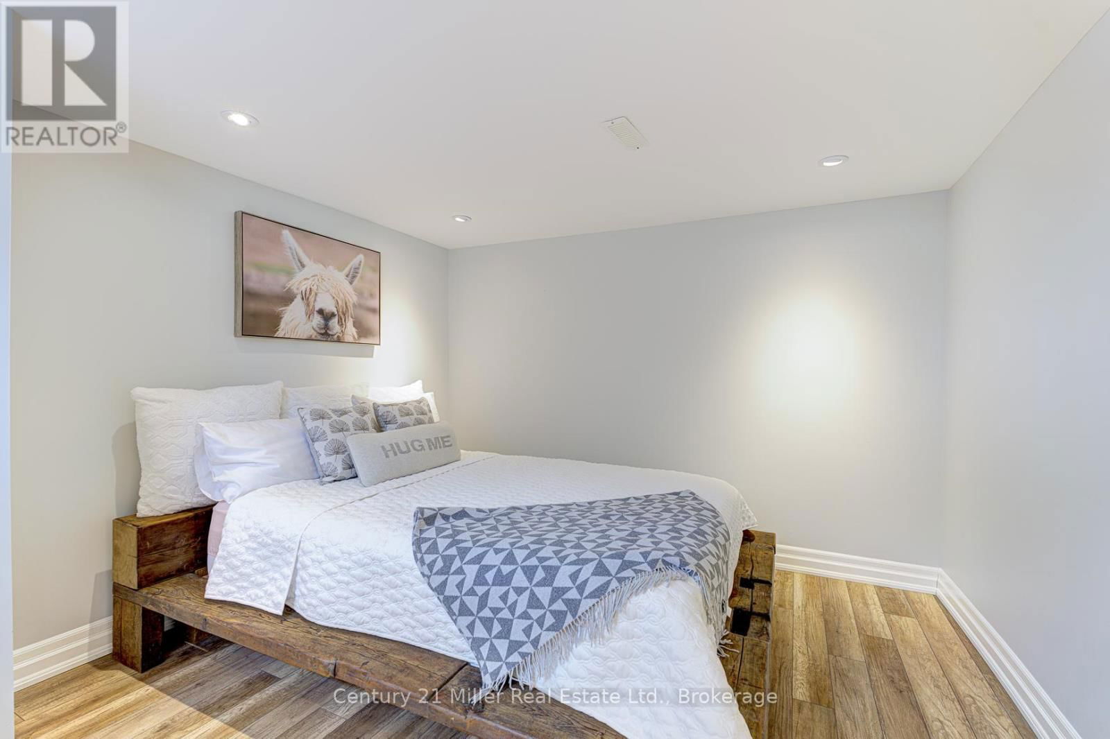 5442 ANTHONY PLACE Image 26