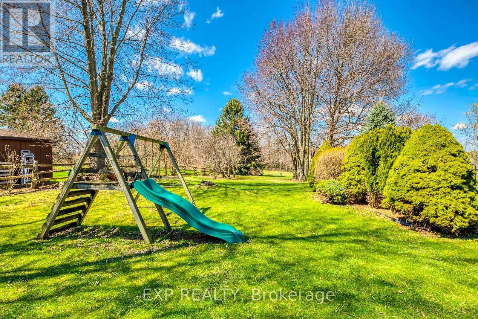 1215 BRITANNIA ROAD Image 16
