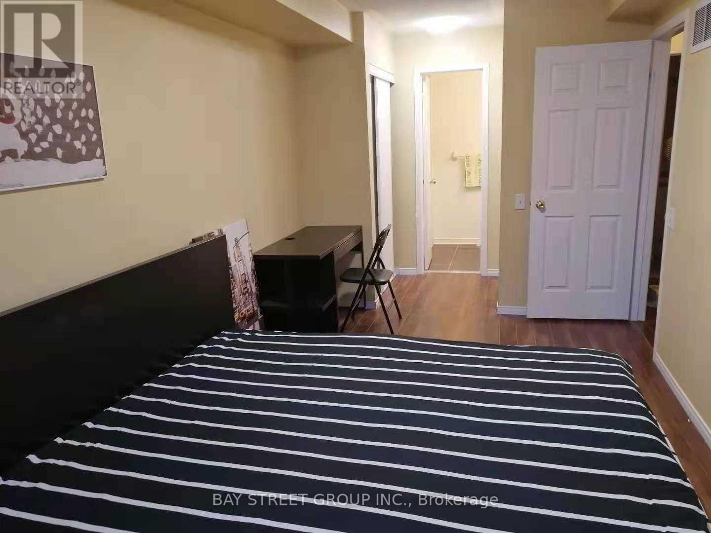 87 - 760 LAWRENCE AVENUE WEST Image 6