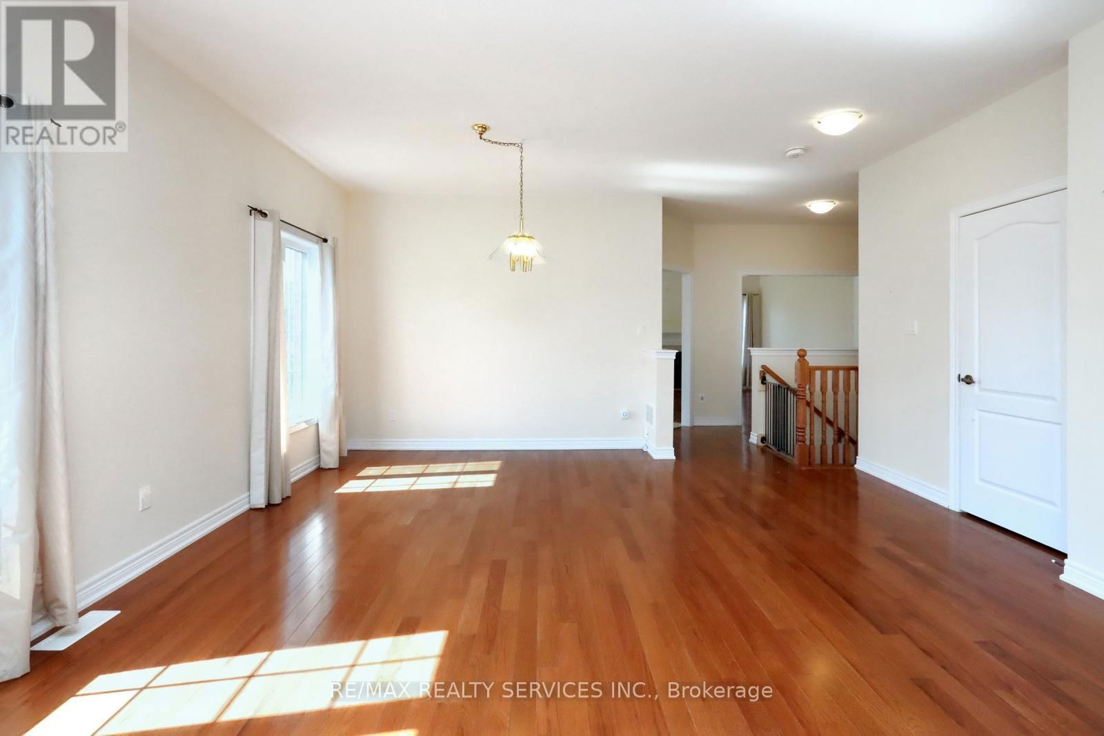 77 - 68 SEEDHOUSE ROAD Image 11