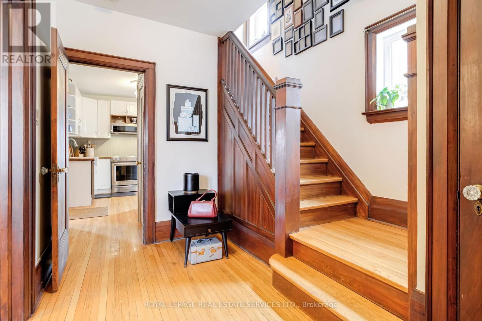 201 ST. JOHNS ROAD Image 12