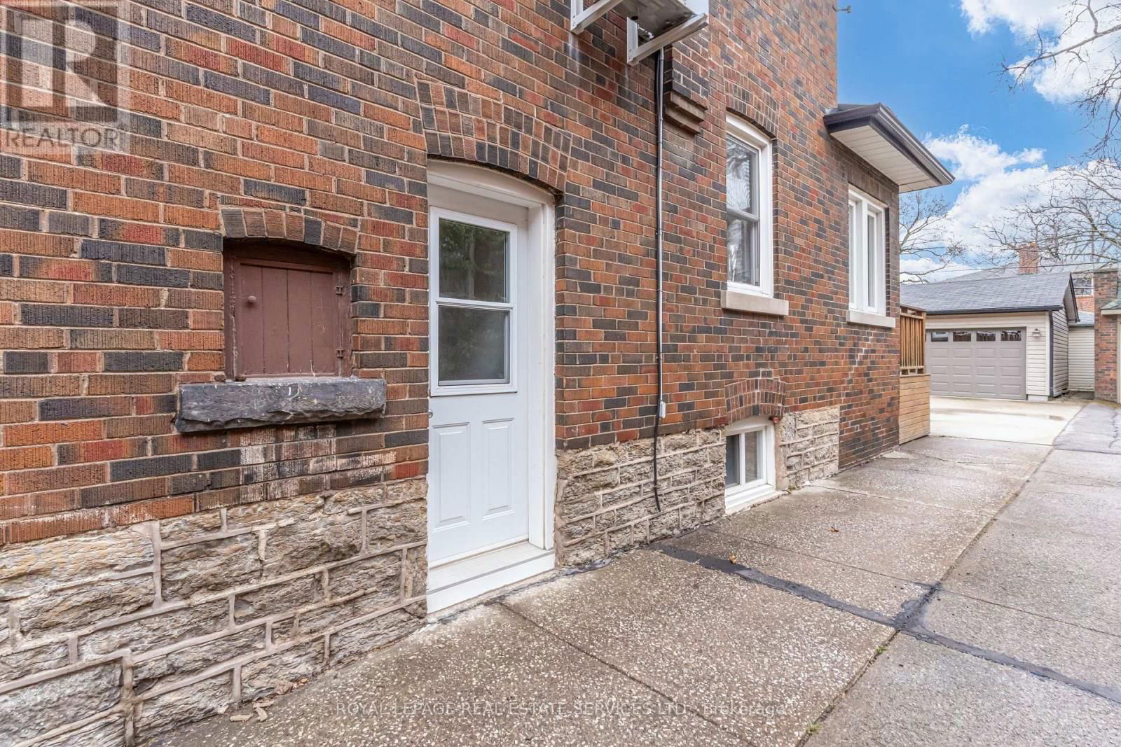 201 ST. JOHNS ROAD Image 19