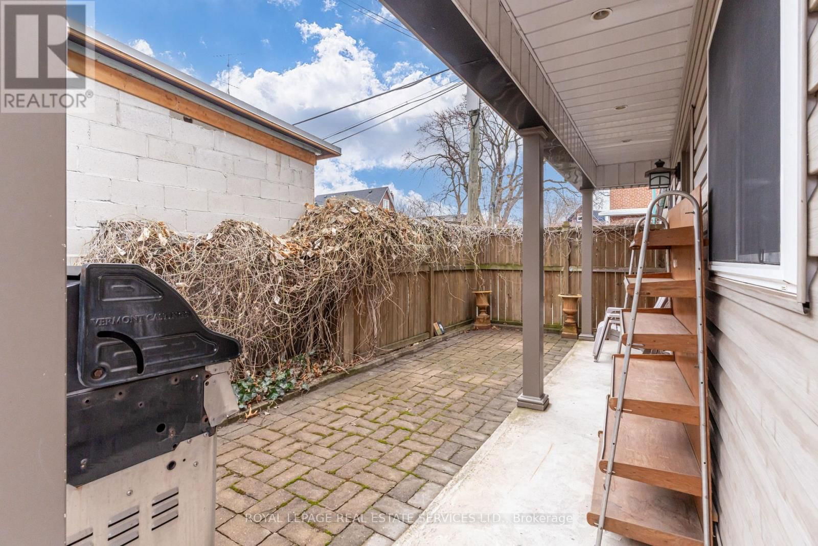 201 ST. JOHNS ROAD Image 26