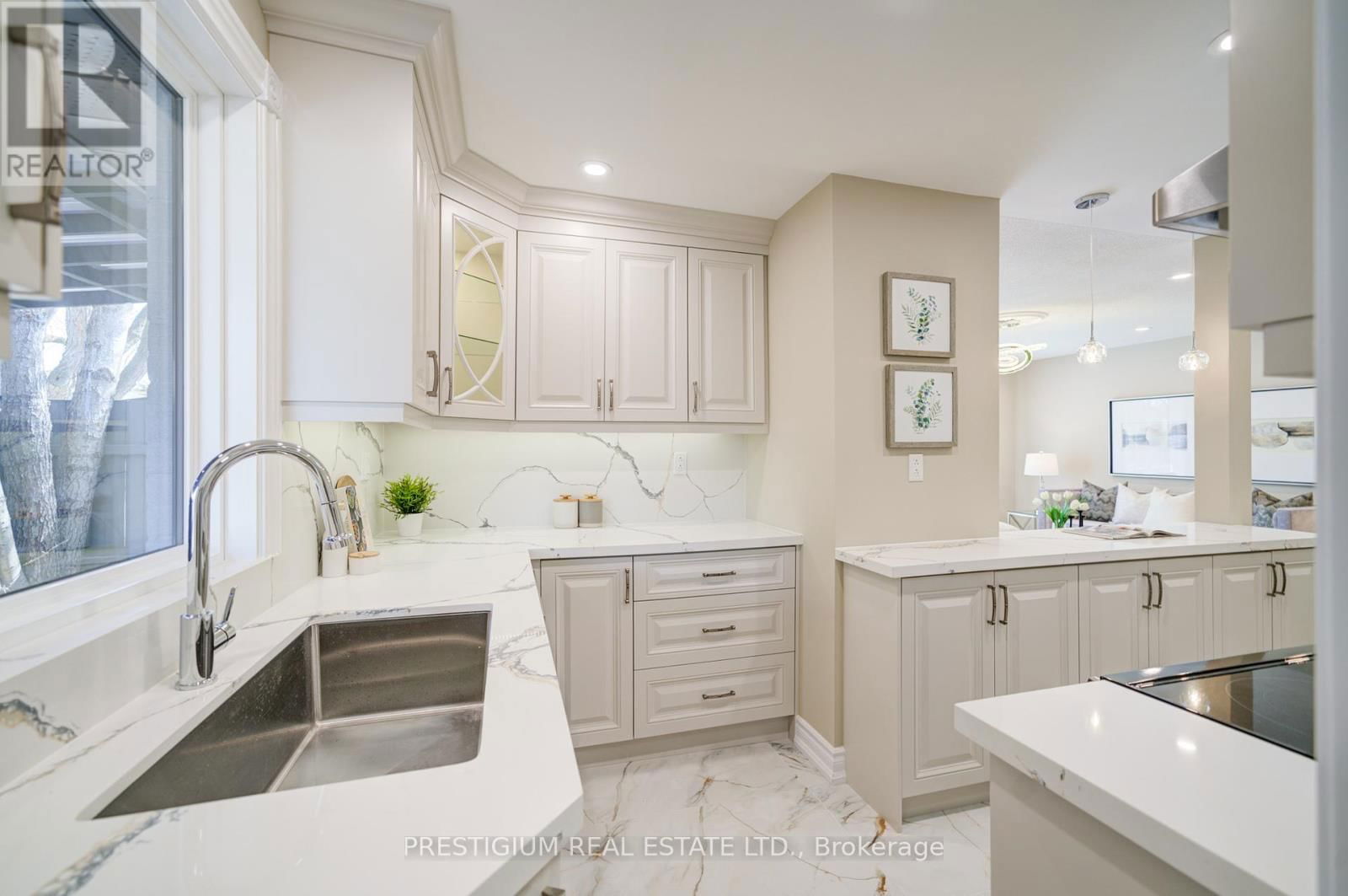 6 WILLIS DRIVE Image 21