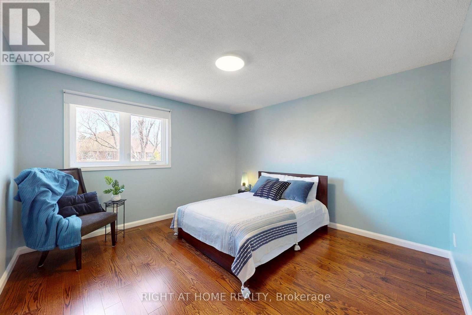 1329 SWEETBIRCH COURT Image 21