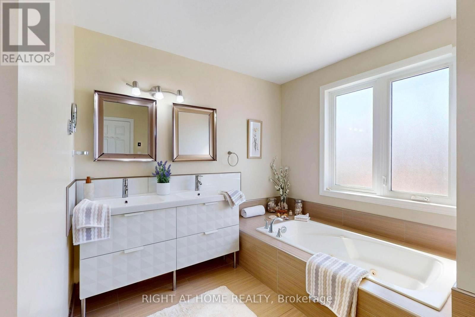 1329 SWEETBIRCH COURT Image 25