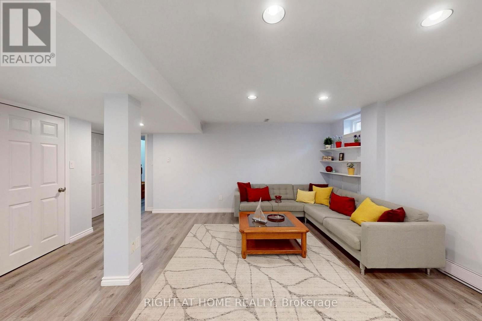 1329 SWEETBIRCH COURT Image 27