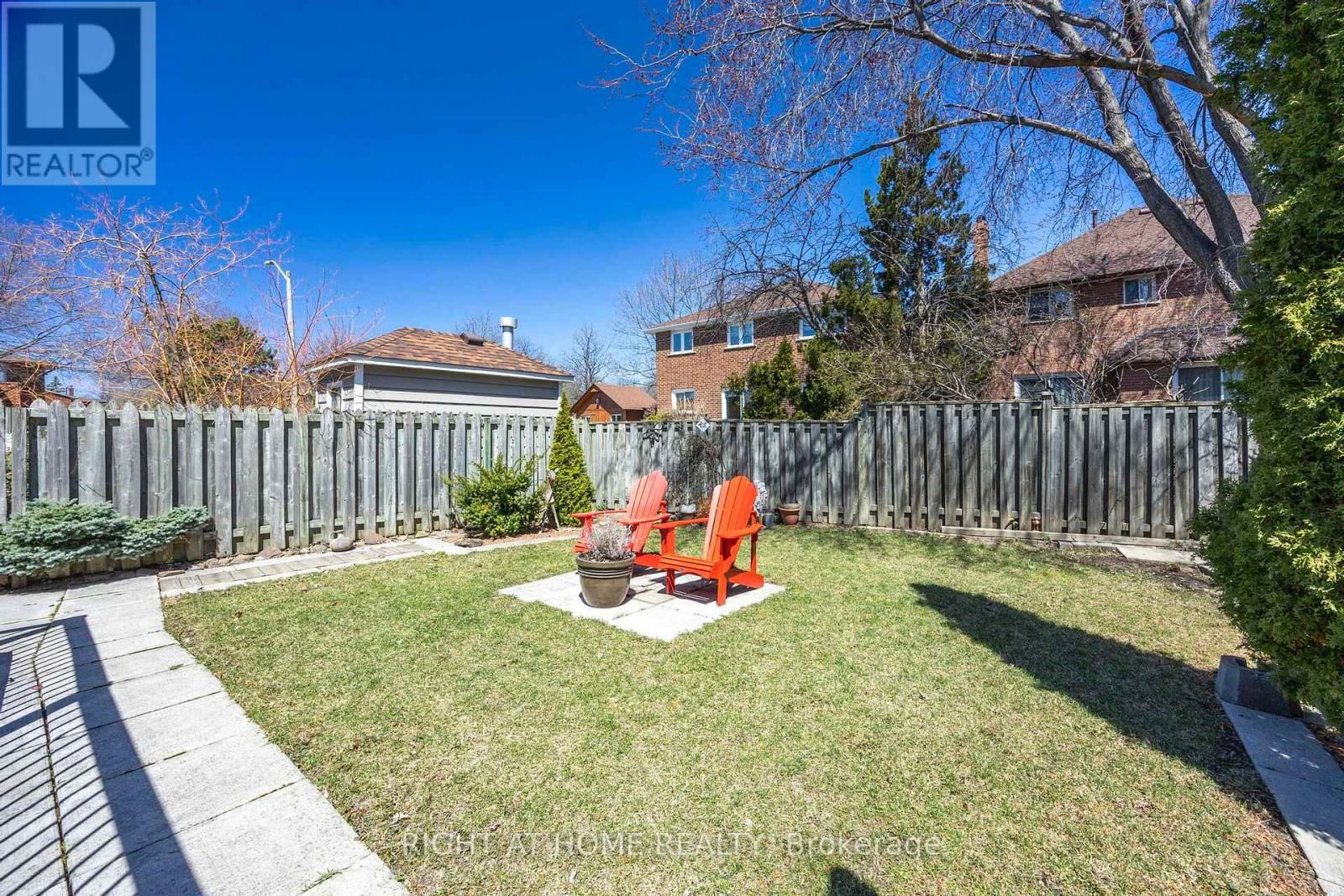 1329 SWEETBIRCH COURT Image 34
