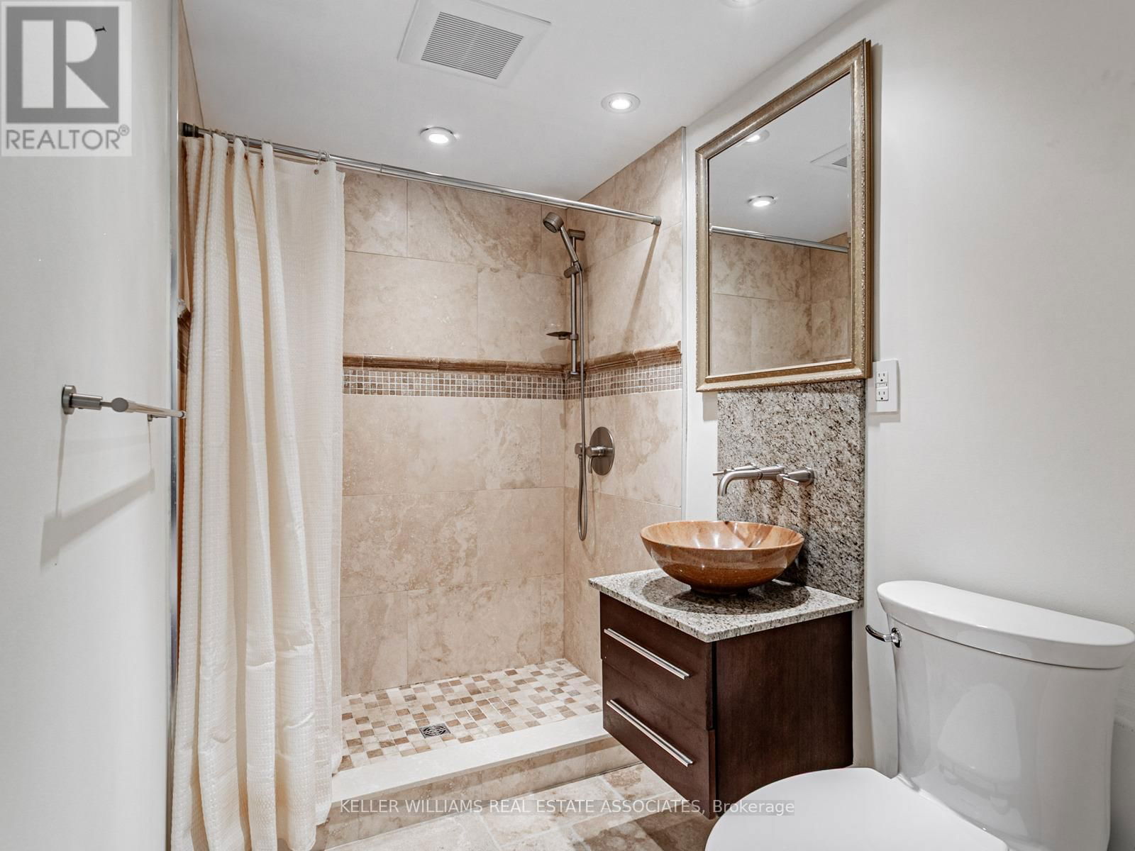 1308 CERMEL DRIVE Image 27