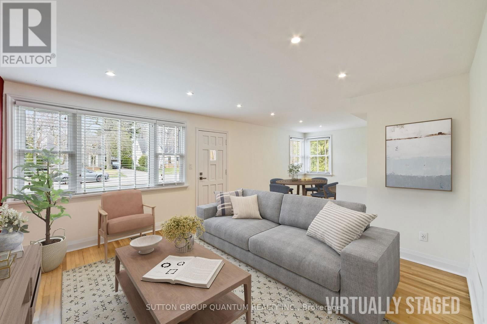 407 QUEEN MARY DRIVE Image 11