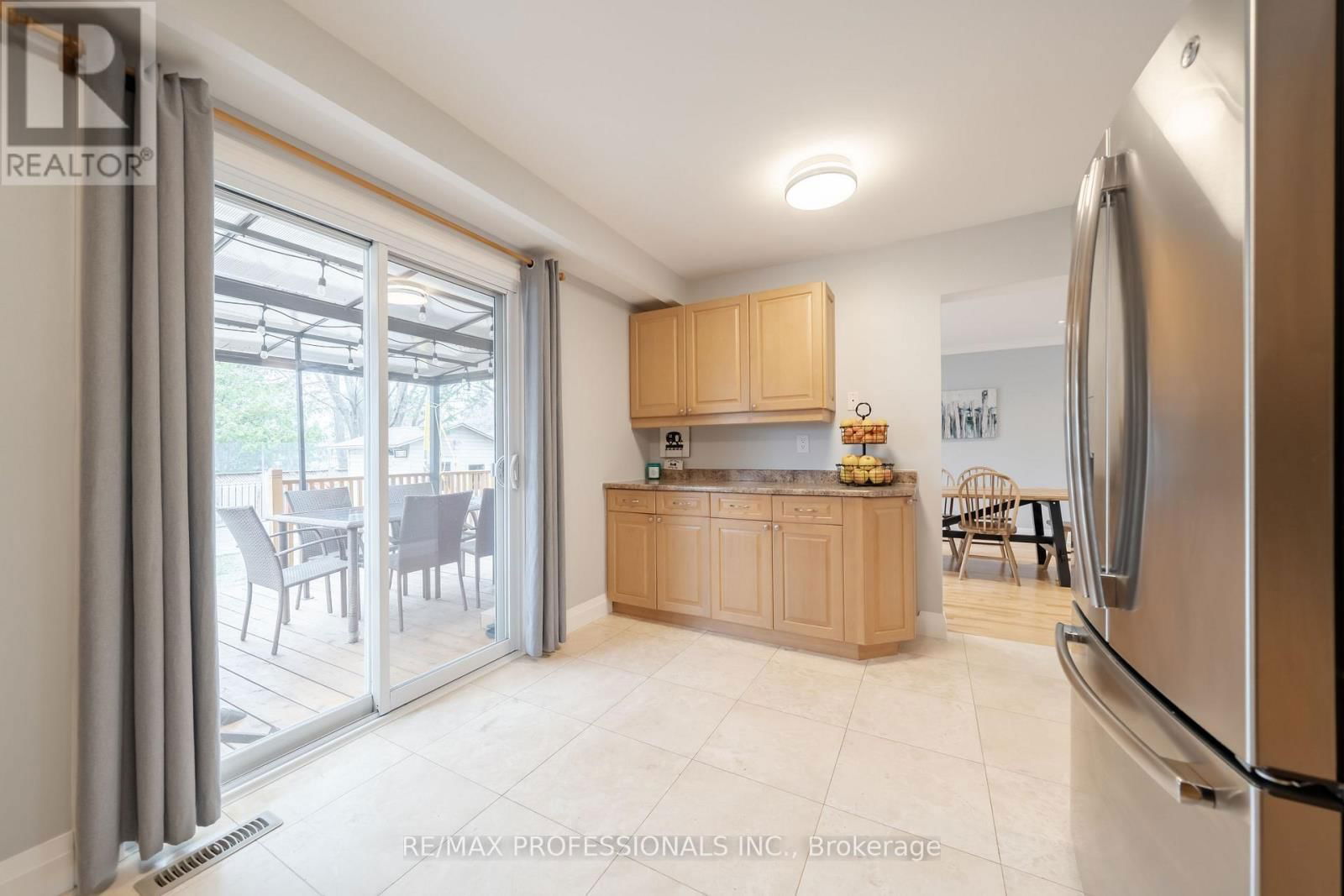 4199 GAYLING GARDENS Image 13