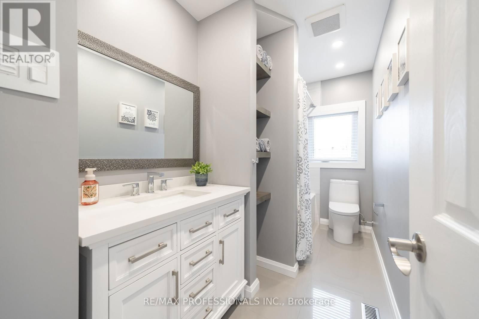 4199 GAYLING GARDENS Image 26