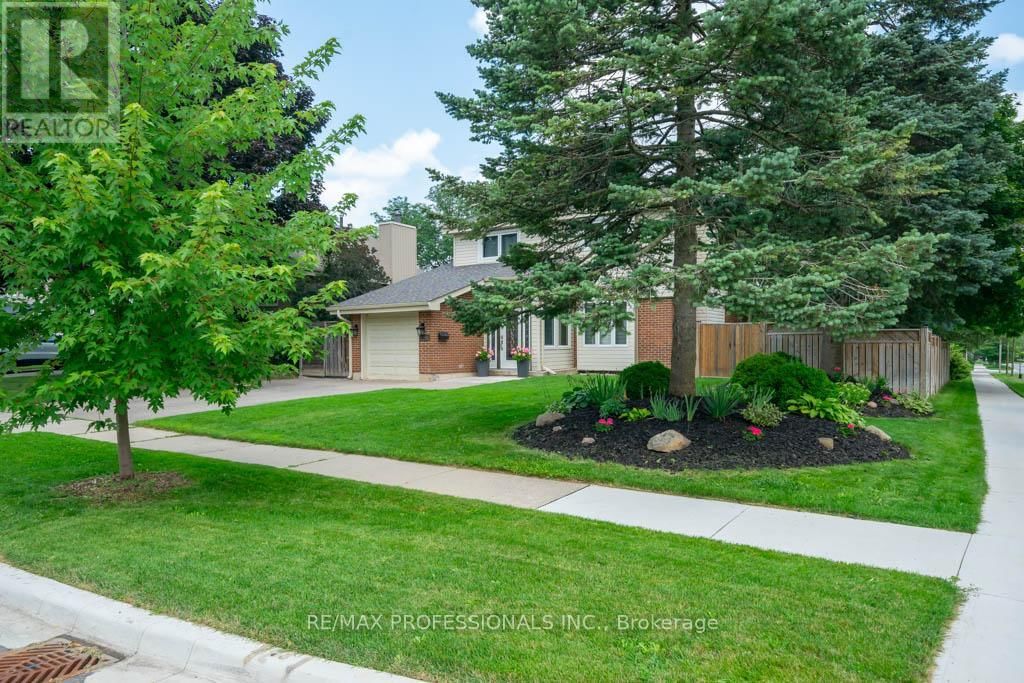 4199 GAYLING GARDENS Image 34