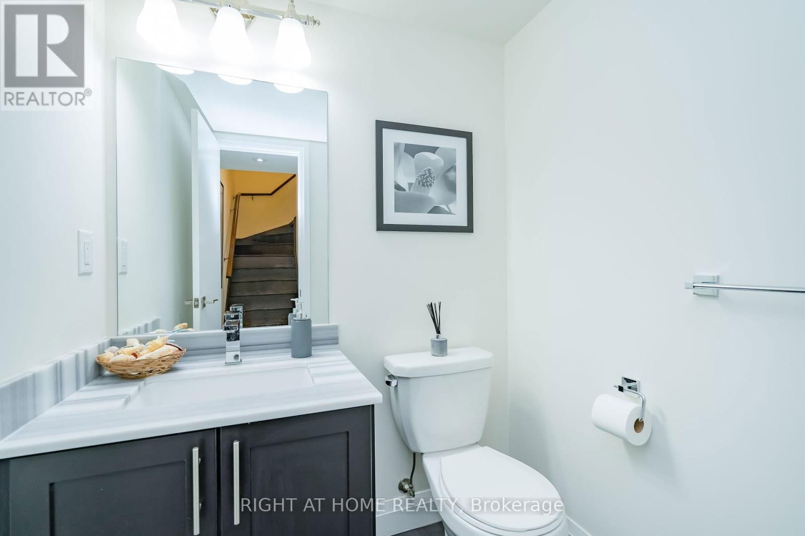 5 - 4030 PARKSIDE VILLAGE DRIVE Image 4