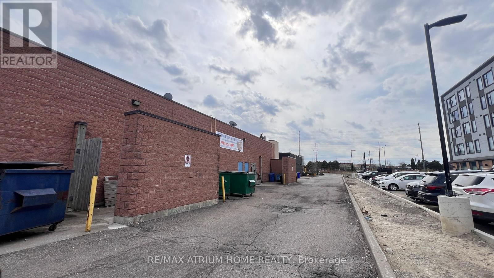 6620 FINCH AVENUE WEST Image 16