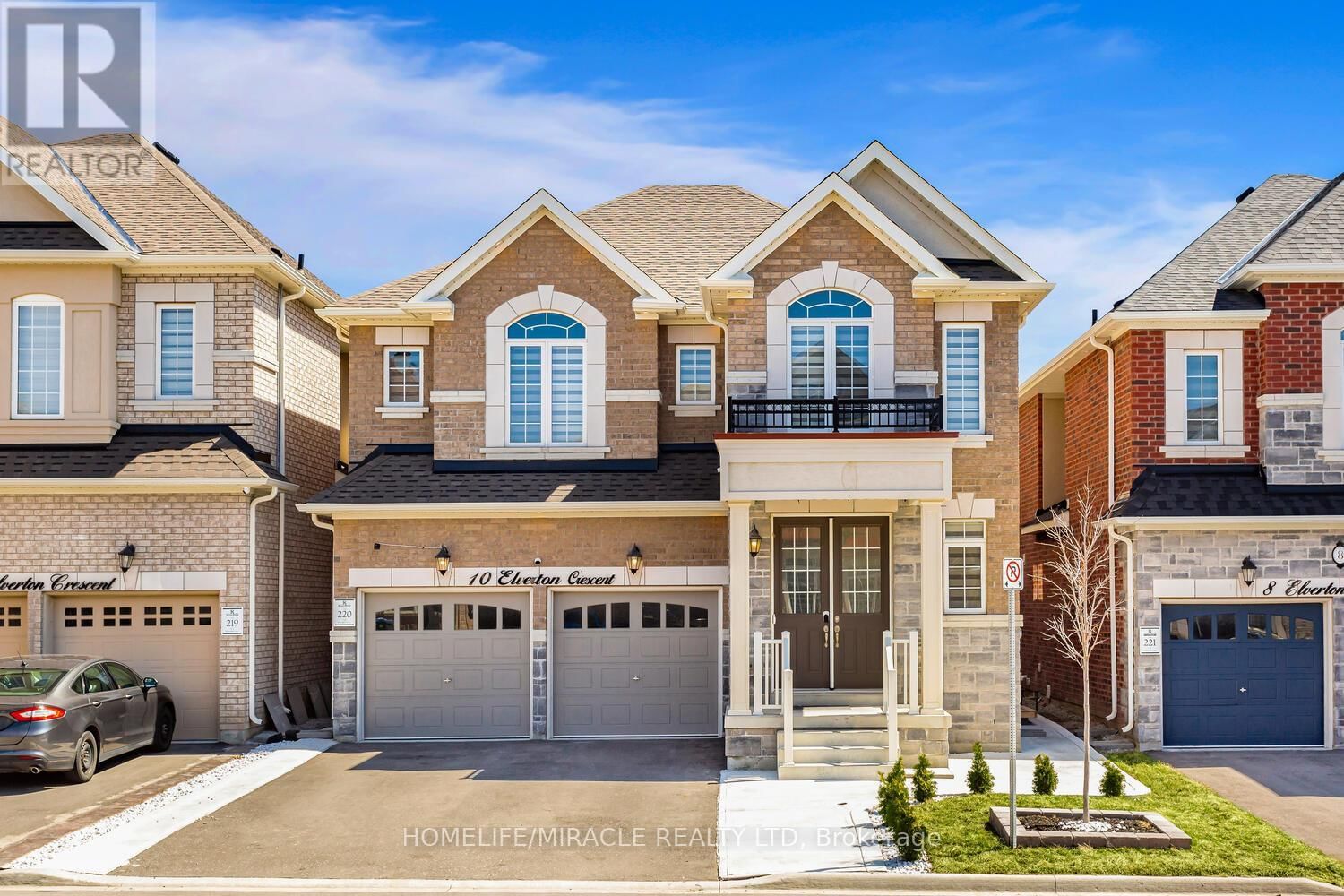 10 ELVERTON CRESCENT Image 2
