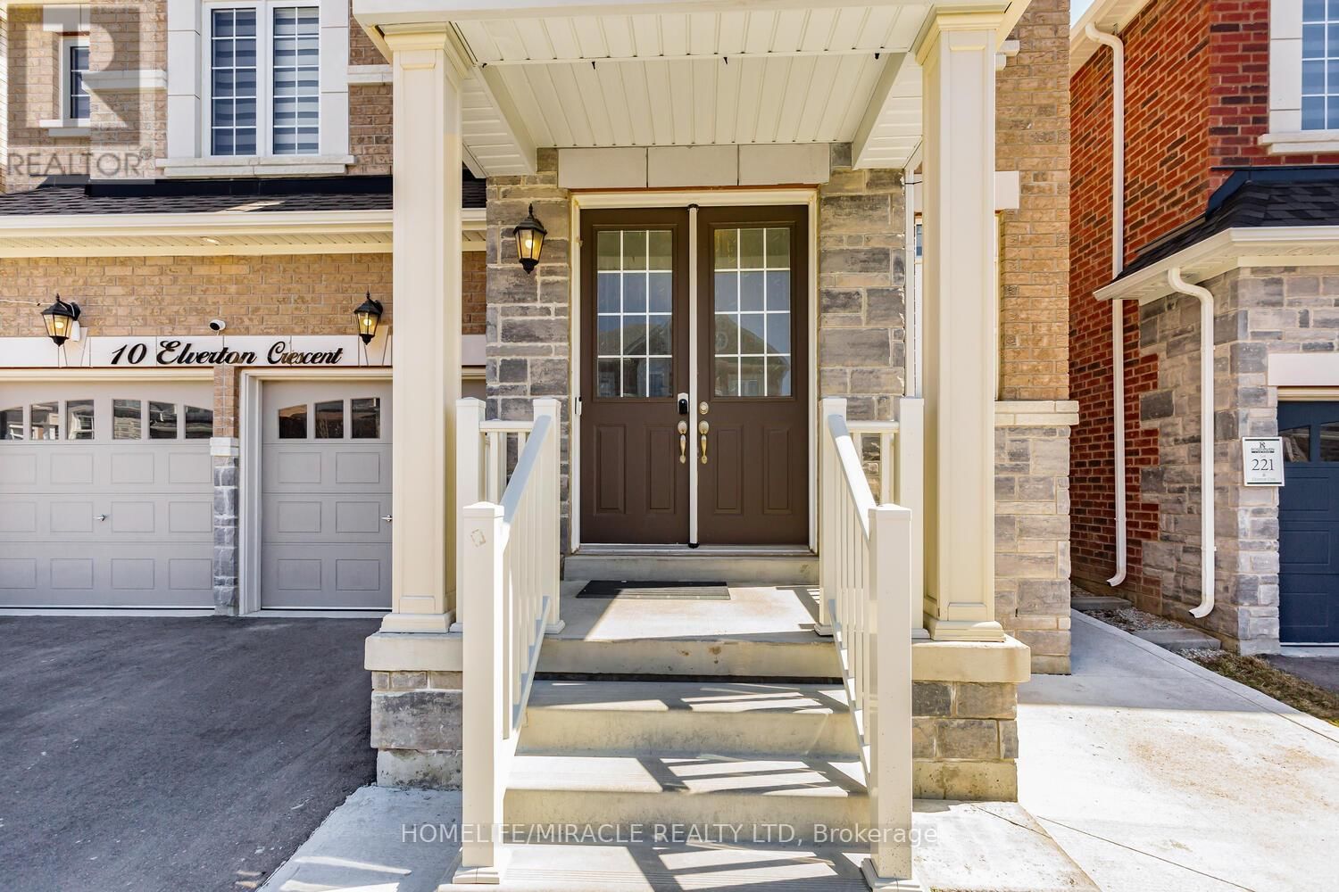 10 ELVERTON CRESCENT Image 3