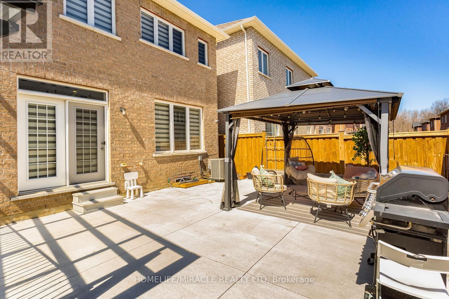 10 ELVERTON CRESCENT Image 48