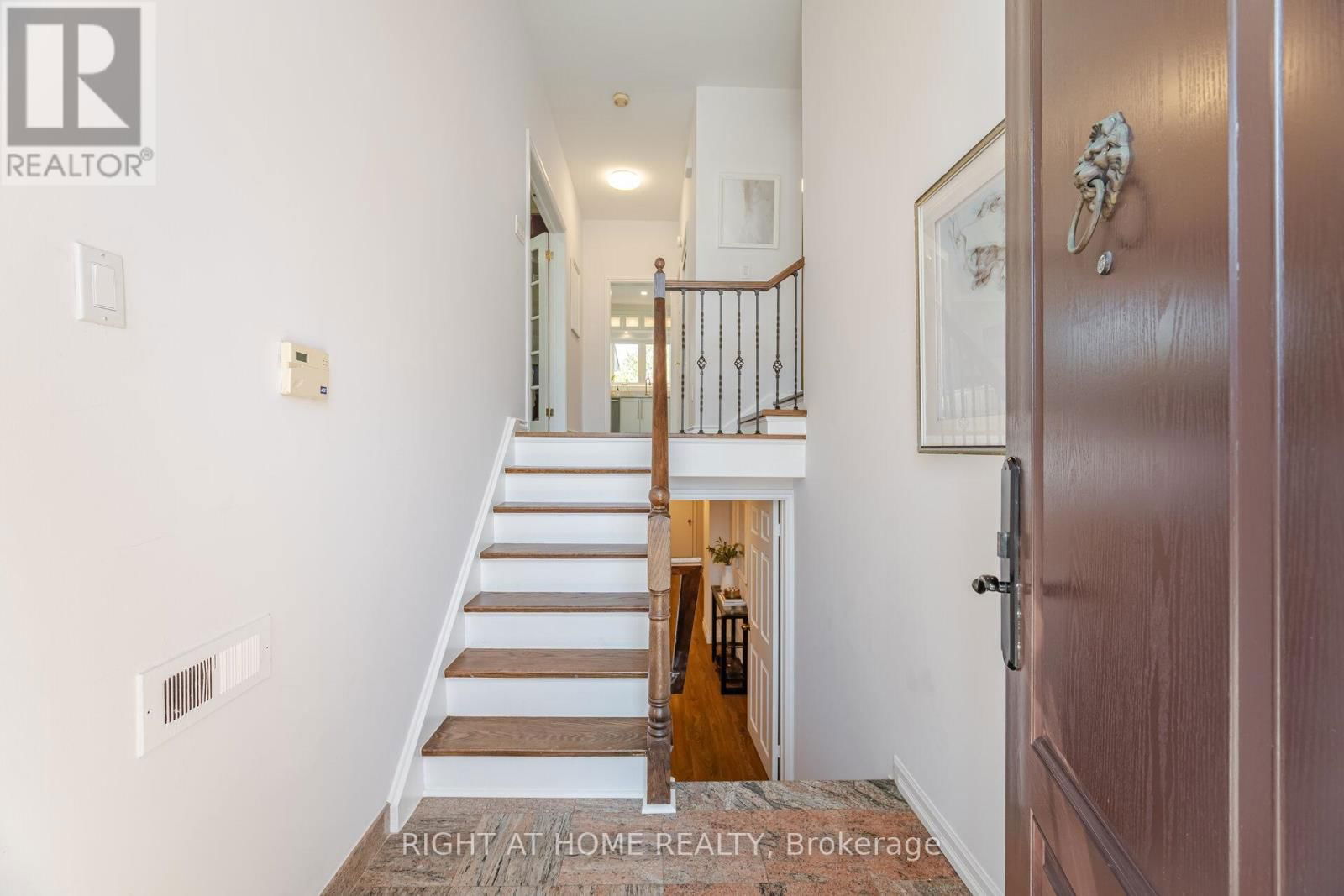 1005 DORMER STREET Image 6