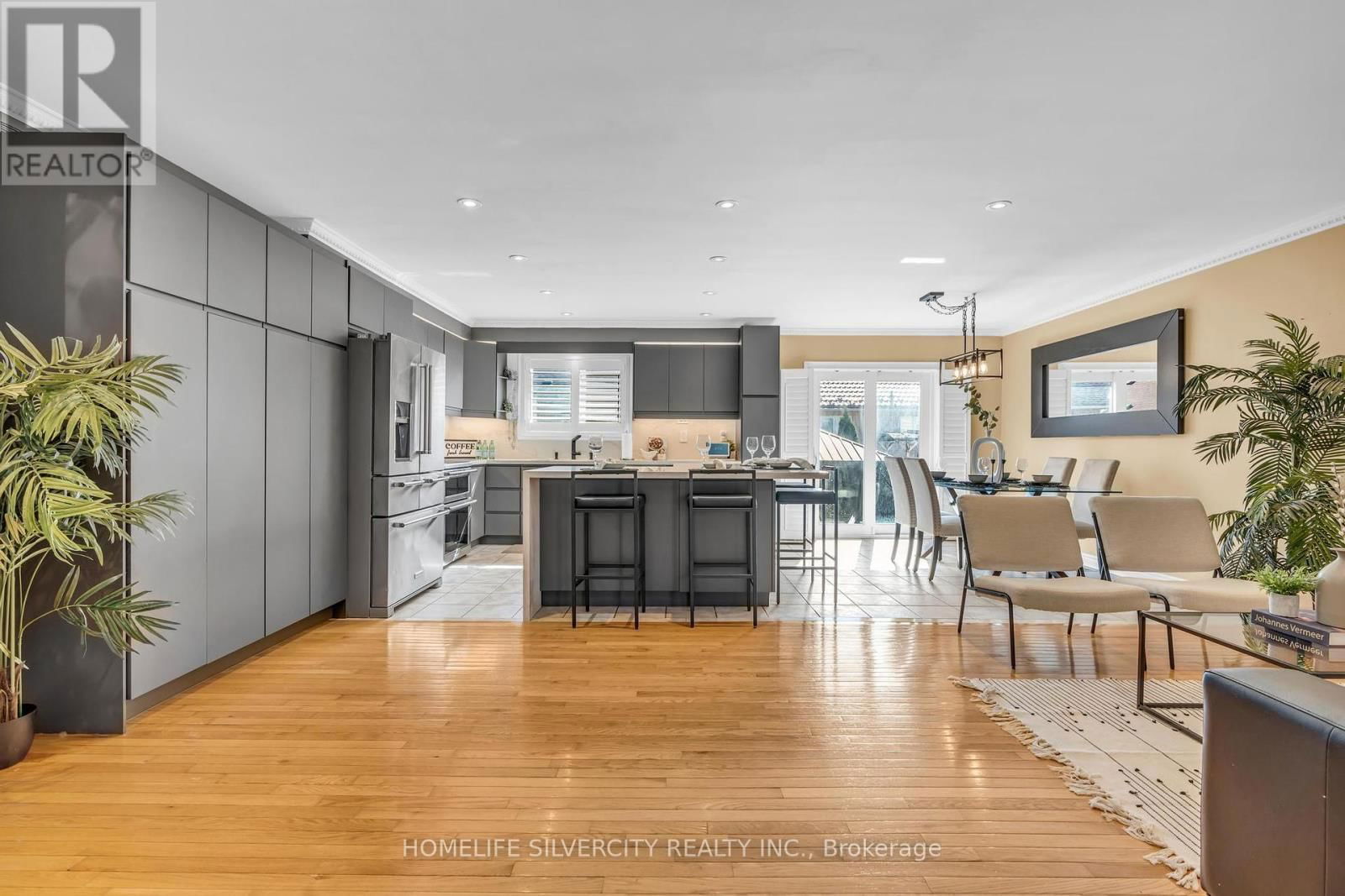 8 ORCHID DRIVE Image 11