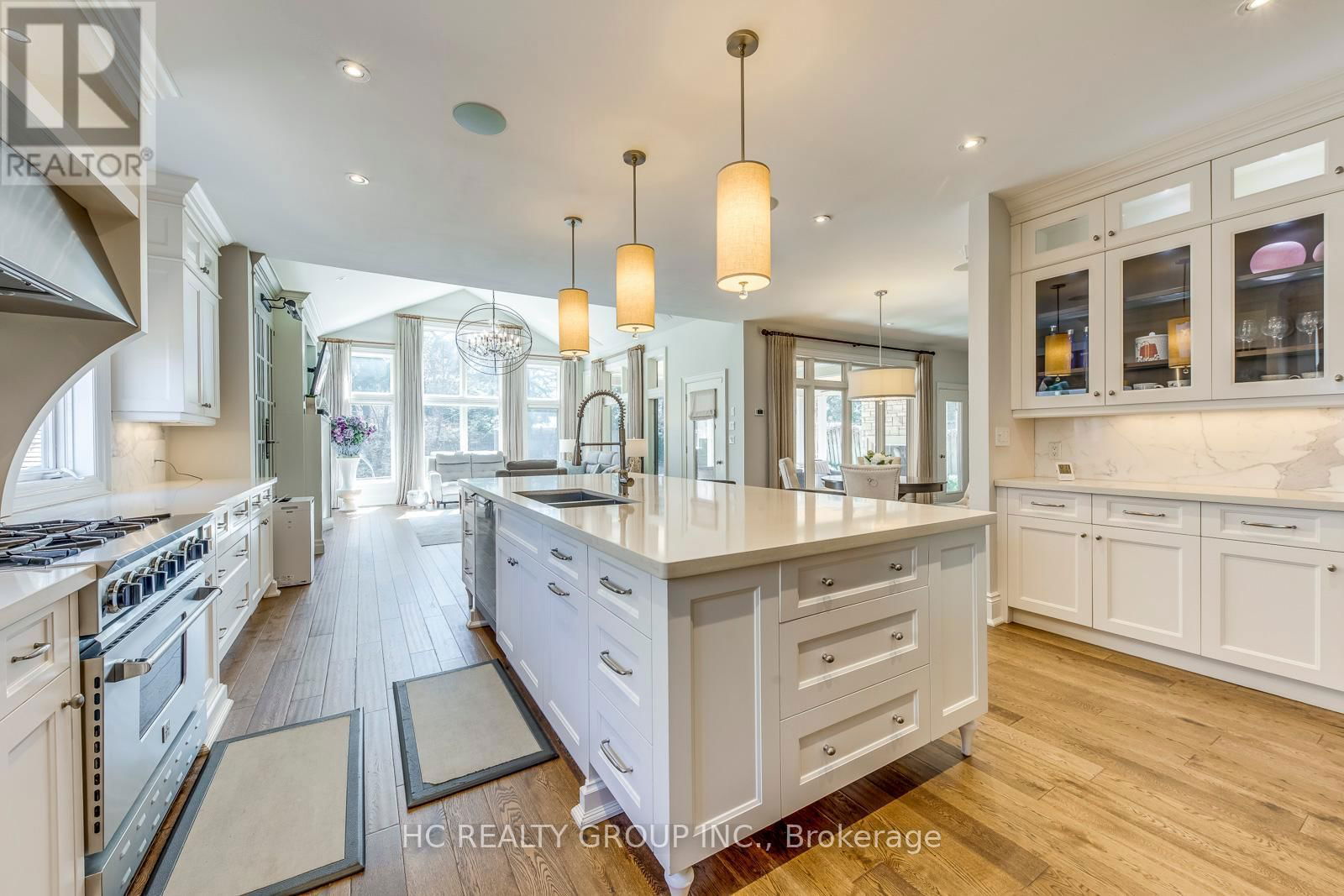 424 CAIRNCROFT ROAD Image 11