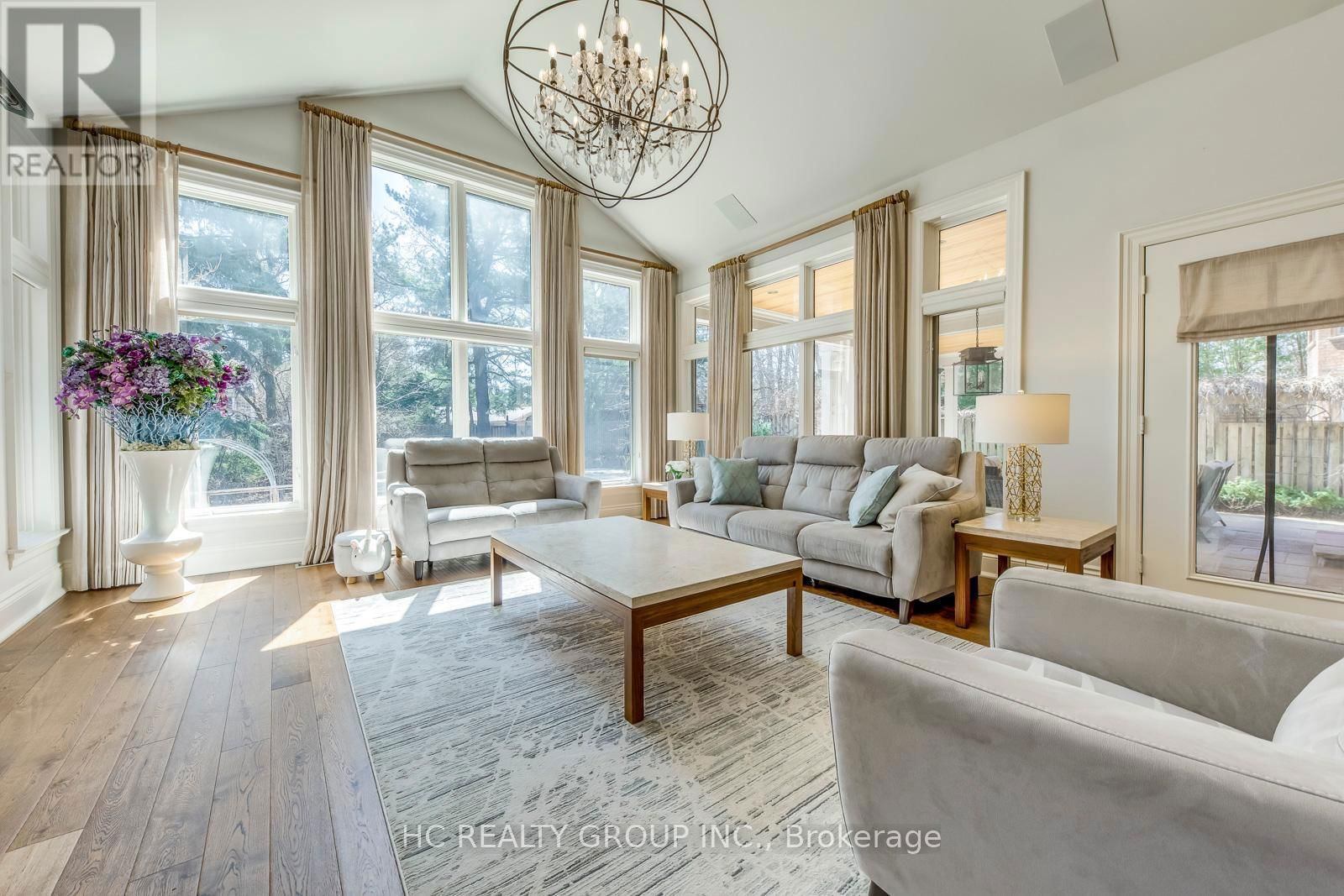424 CAIRNCROFT ROAD Image 22
