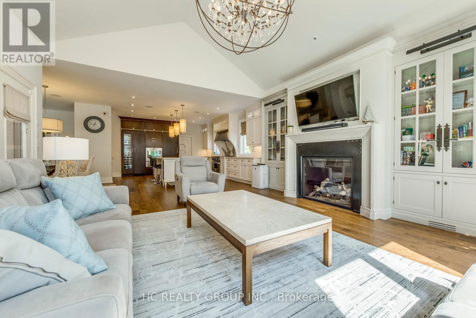 424 CAIRNCROFT ROAD Image 24
