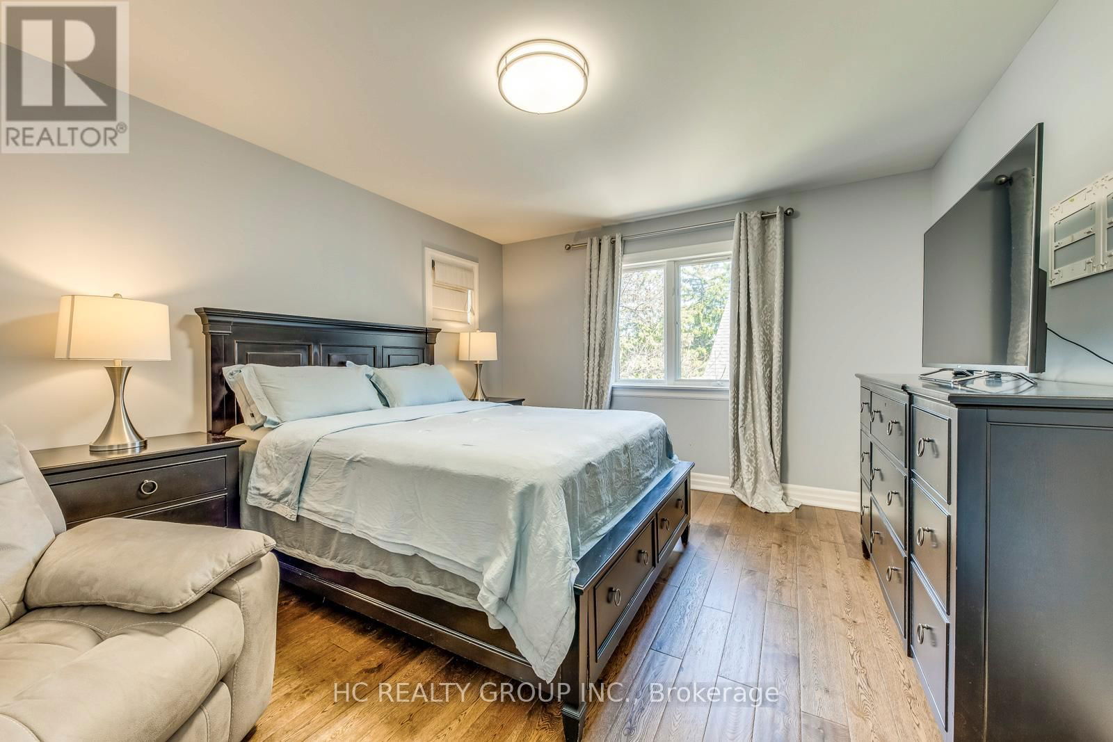 424 CAIRNCROFT ROAD Image 38
