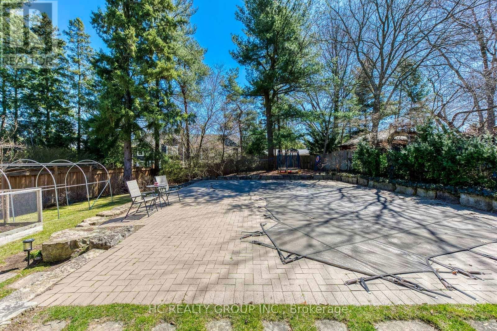 424 CAIRNCROFT ROAD Image 49