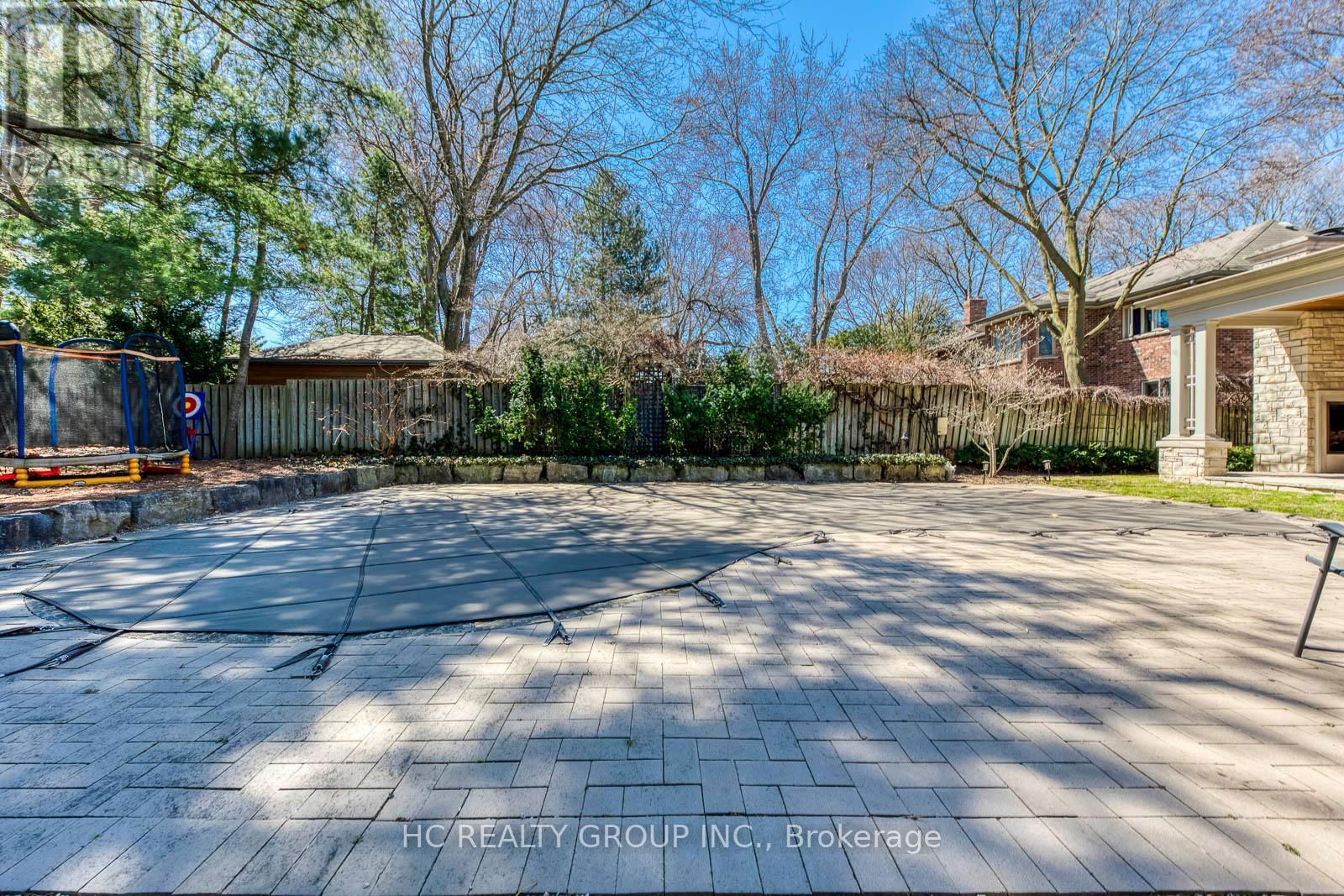 424 CAIRNCROFT ROAD Image 50