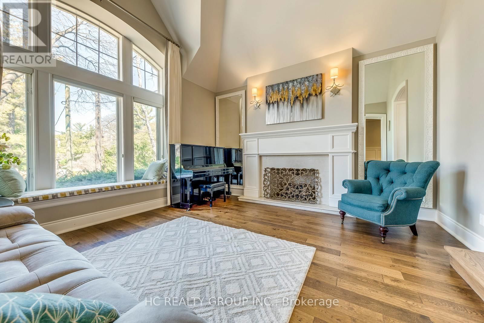 424 CAIRNCROFT ROAD Image 6