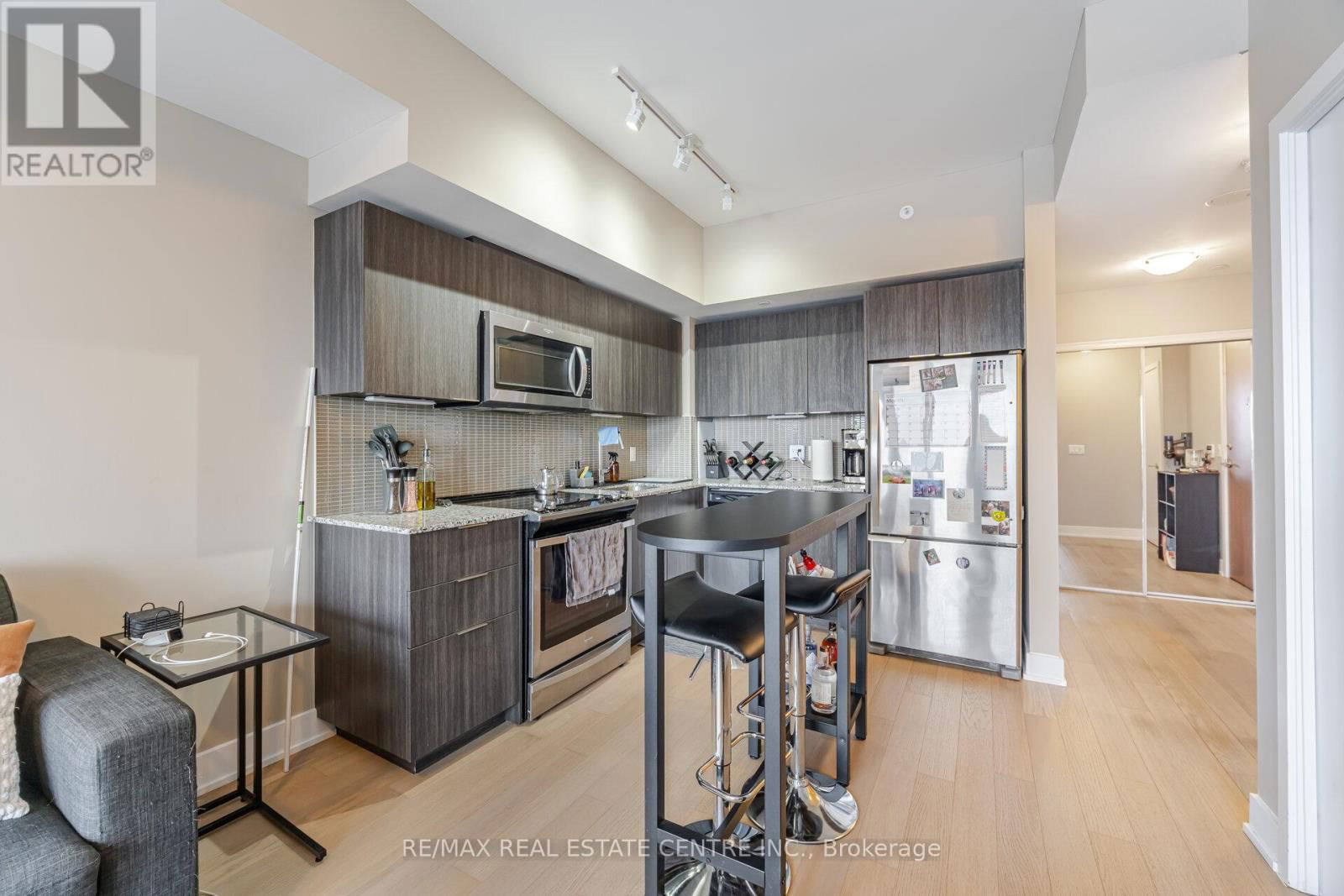 2622 - 30 SHORE BREEZE DRIVE Image 15