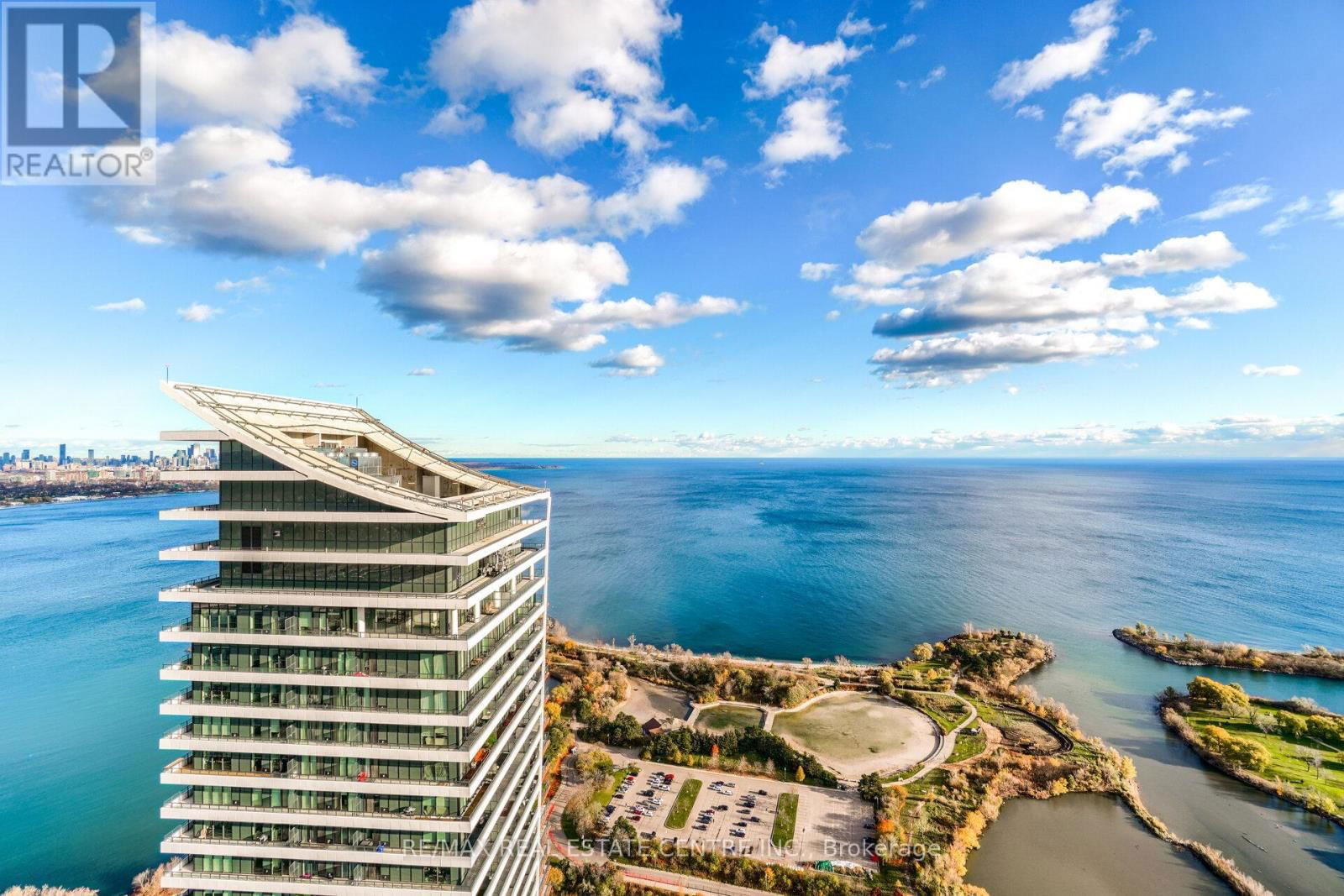 2622 - 30 SHORE BREEZE DRIVE Image 32