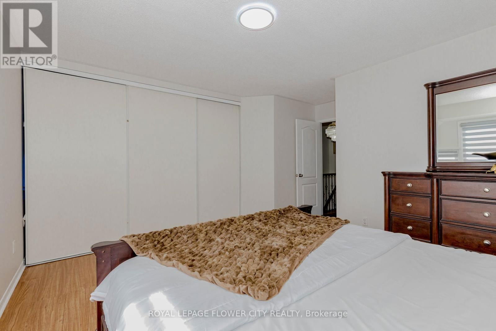 21 FERN VALLEY CRESCENT Image 27