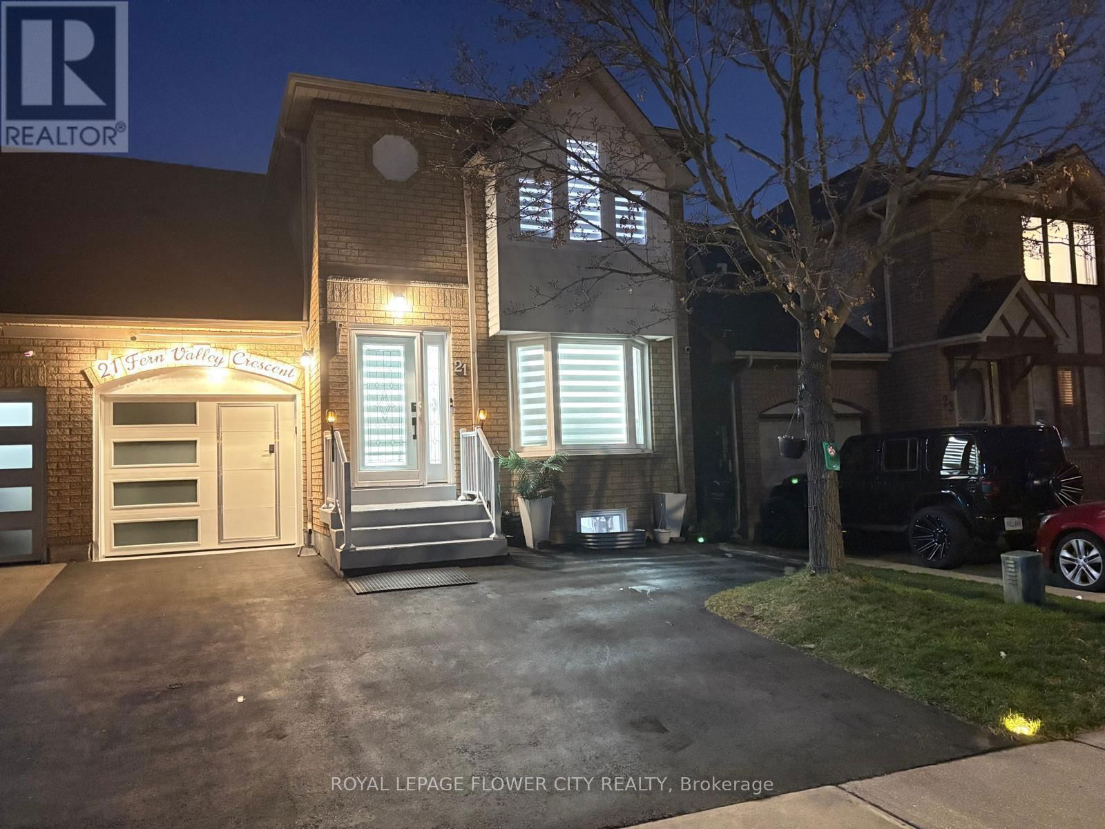 21 FERN VALLEY CRESCENT Image 5