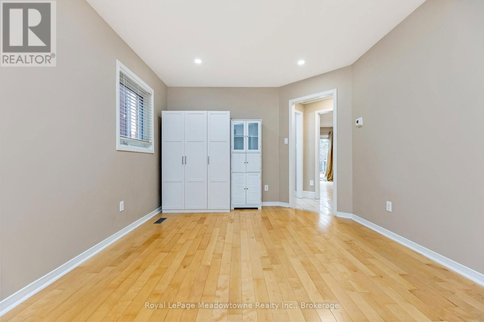 5742 TAYSIDE CRESCENT Image 17